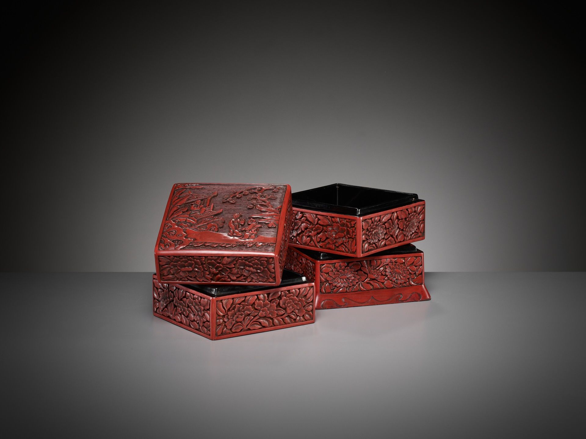 A CINNABAR LACQUER THREE-TIERED BOX AND COVER, LATE YUAN TO MID-MING DYNASTY - Image 3 of 17