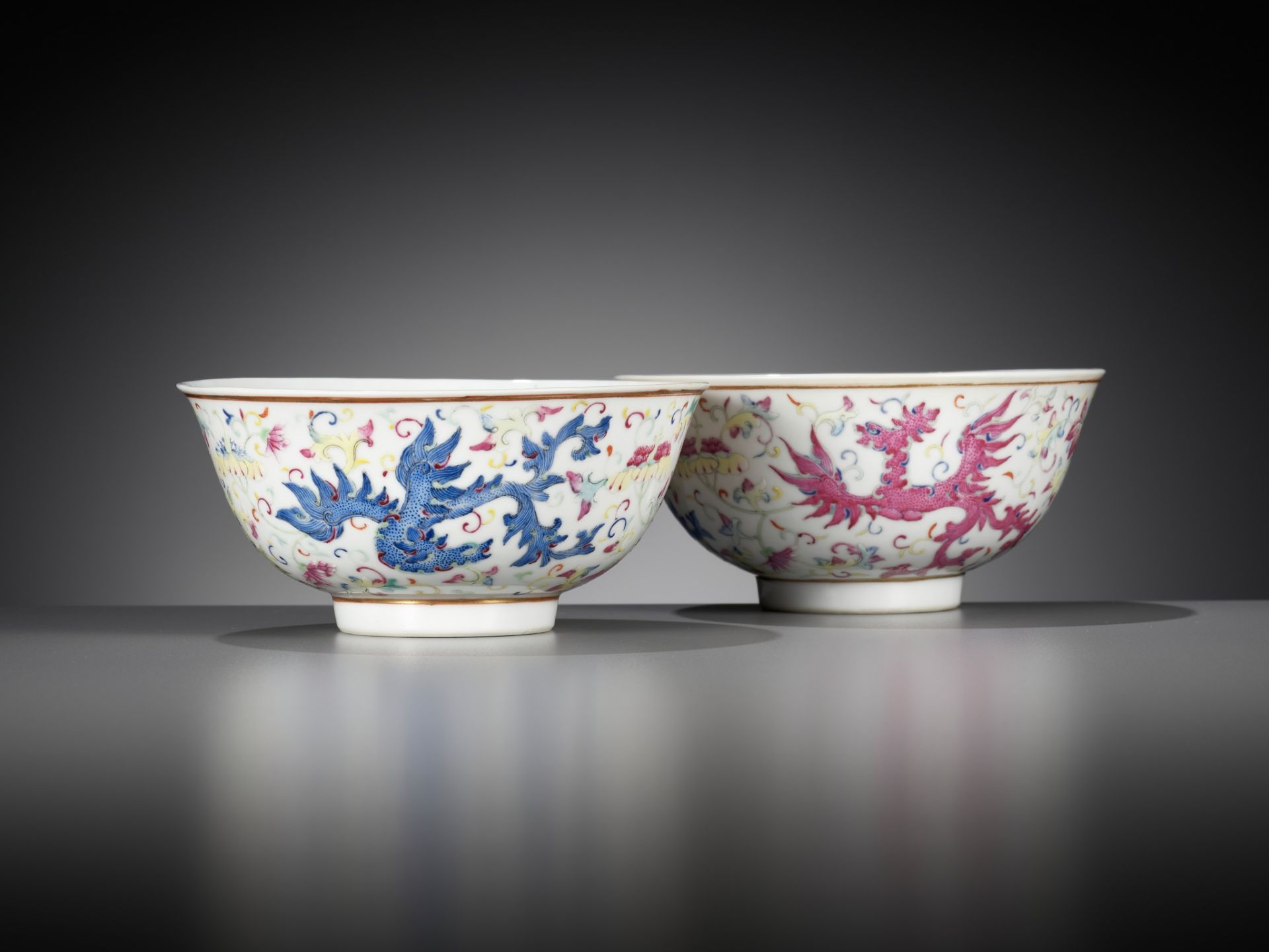 A PAIR OF FAMILLE-ROSE 'PHOENIX' BOWLS, GUANGXU MARK AND PERIOD - Image 5 of 16