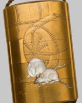 KAKOSAI SHOZAN: A SUPERB GOLD LACQUER FOUR-CASE INRO DEPICTING RATS AND RICE BALES