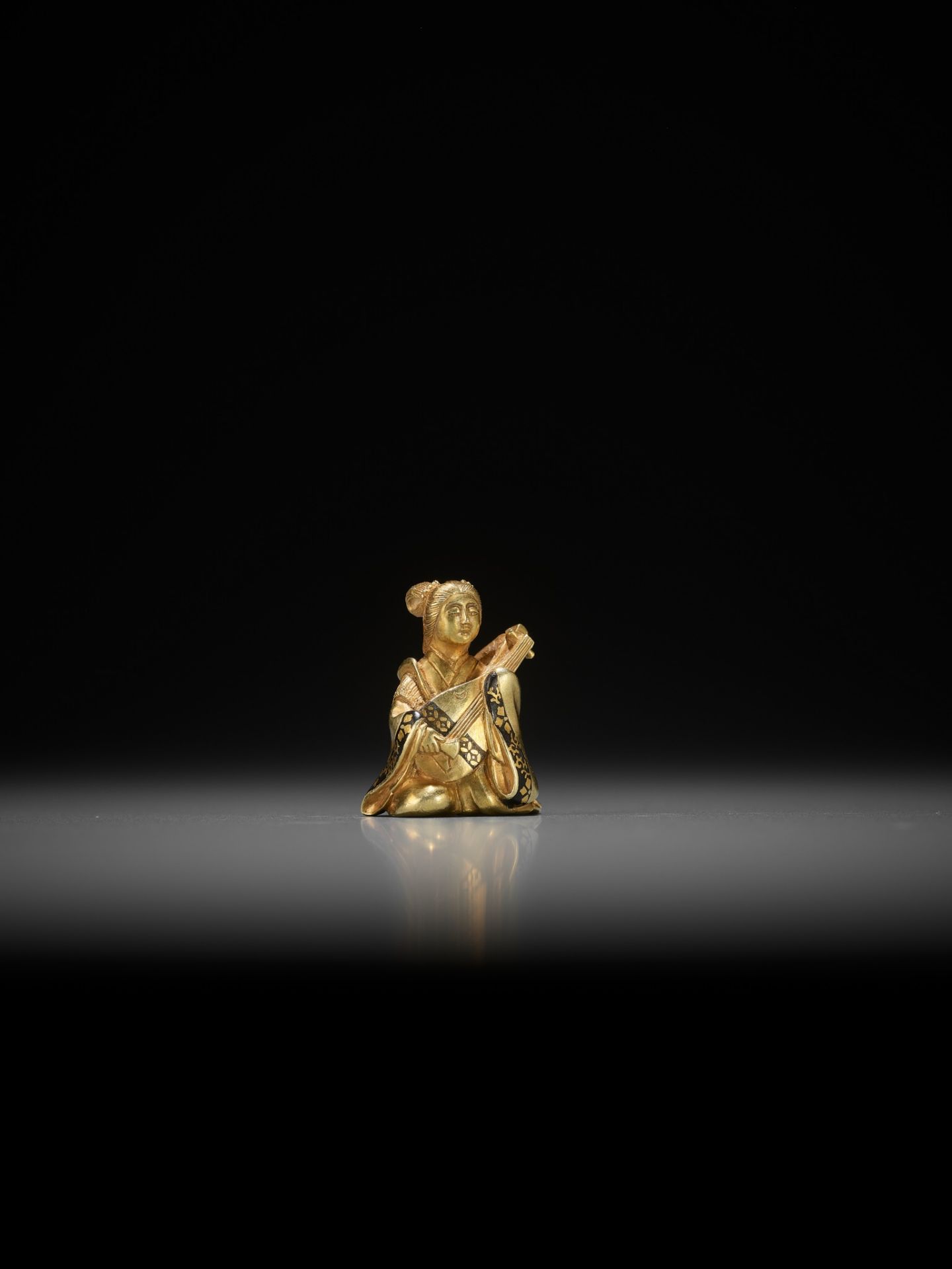 TAKACHIKA: A VERY RARE SOLID GOLD OJIME SET OF THE SEVEN LUCKY GODS (SHICHIFUKUJIN) - Bild 23 aus 61