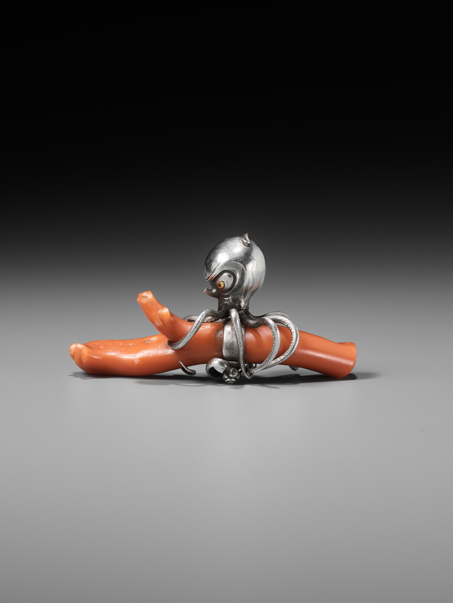MINKOKU: A LARGE SILVER NETSUKE OF AN OCTOPUS GRASPING A PIECE OF CORAL - Image 7 of 14