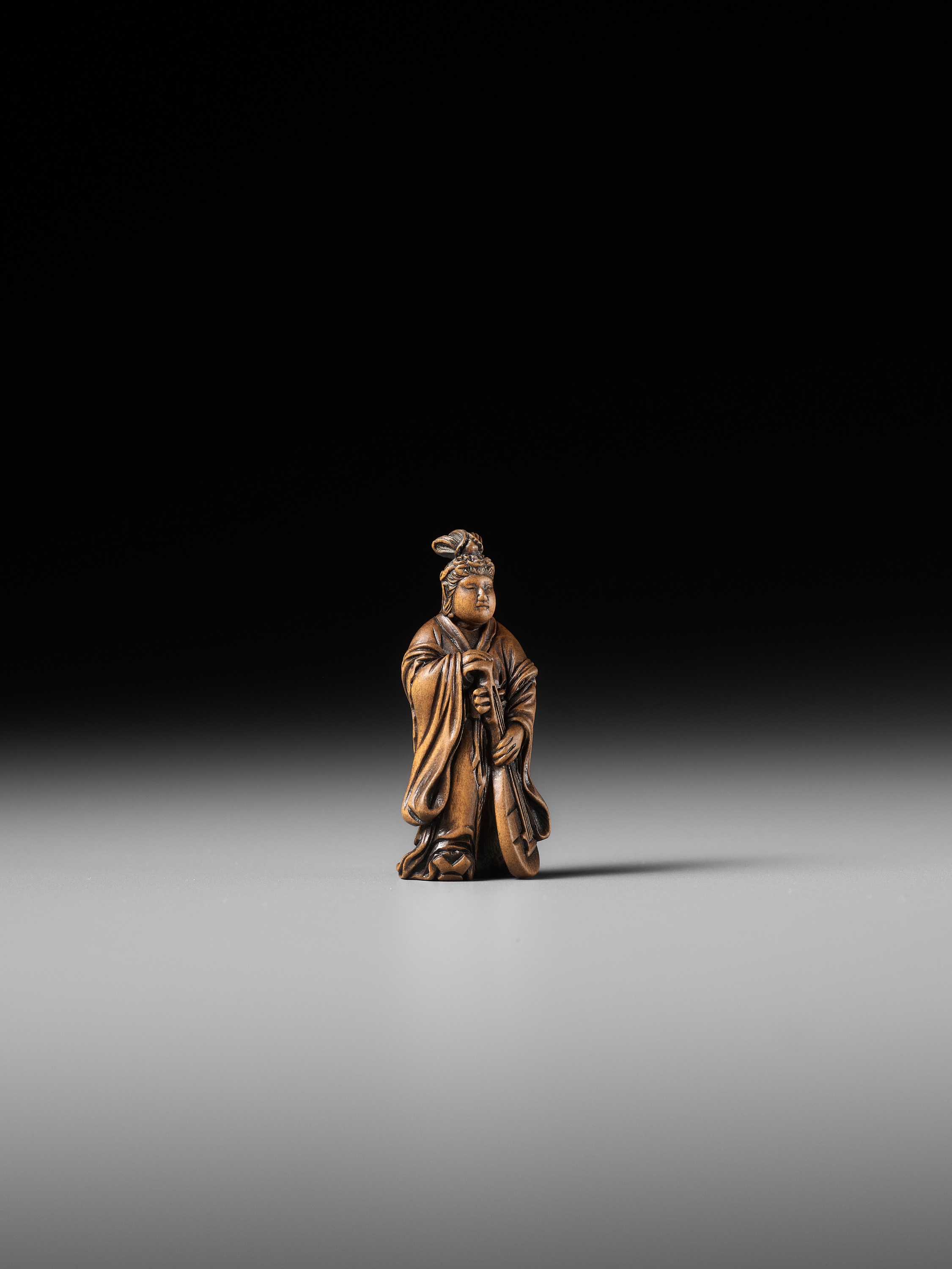 SETTEI: A VERY FINE MINIATURE WOOD NETSUKE OF BENTEN HOLDING A BIWA - Image 2 of 14