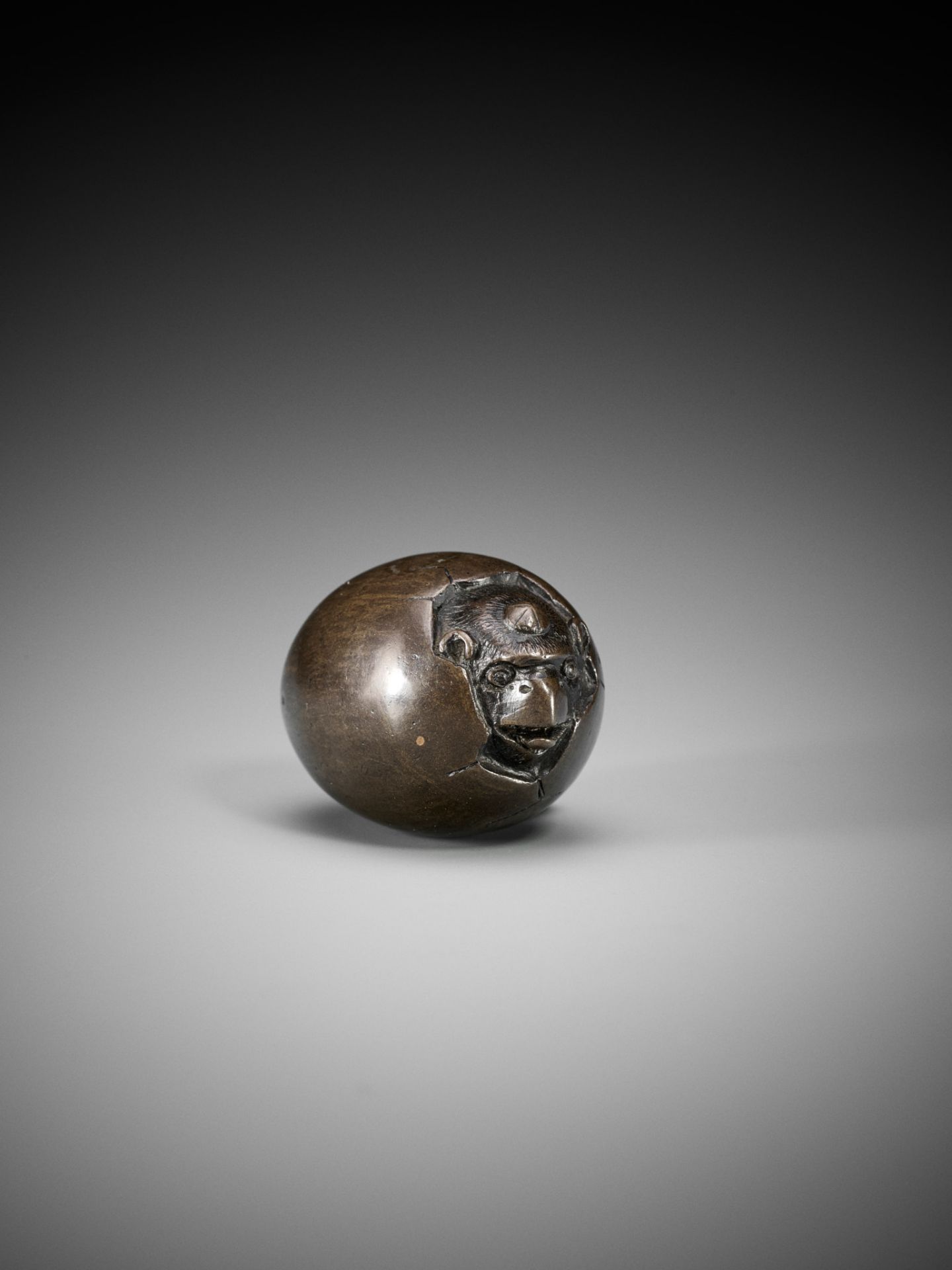 A RARE BRONZE NETSUKE OF A HATCHING TENGU (TENGU NO TOMAGO) - Image 3 of 7