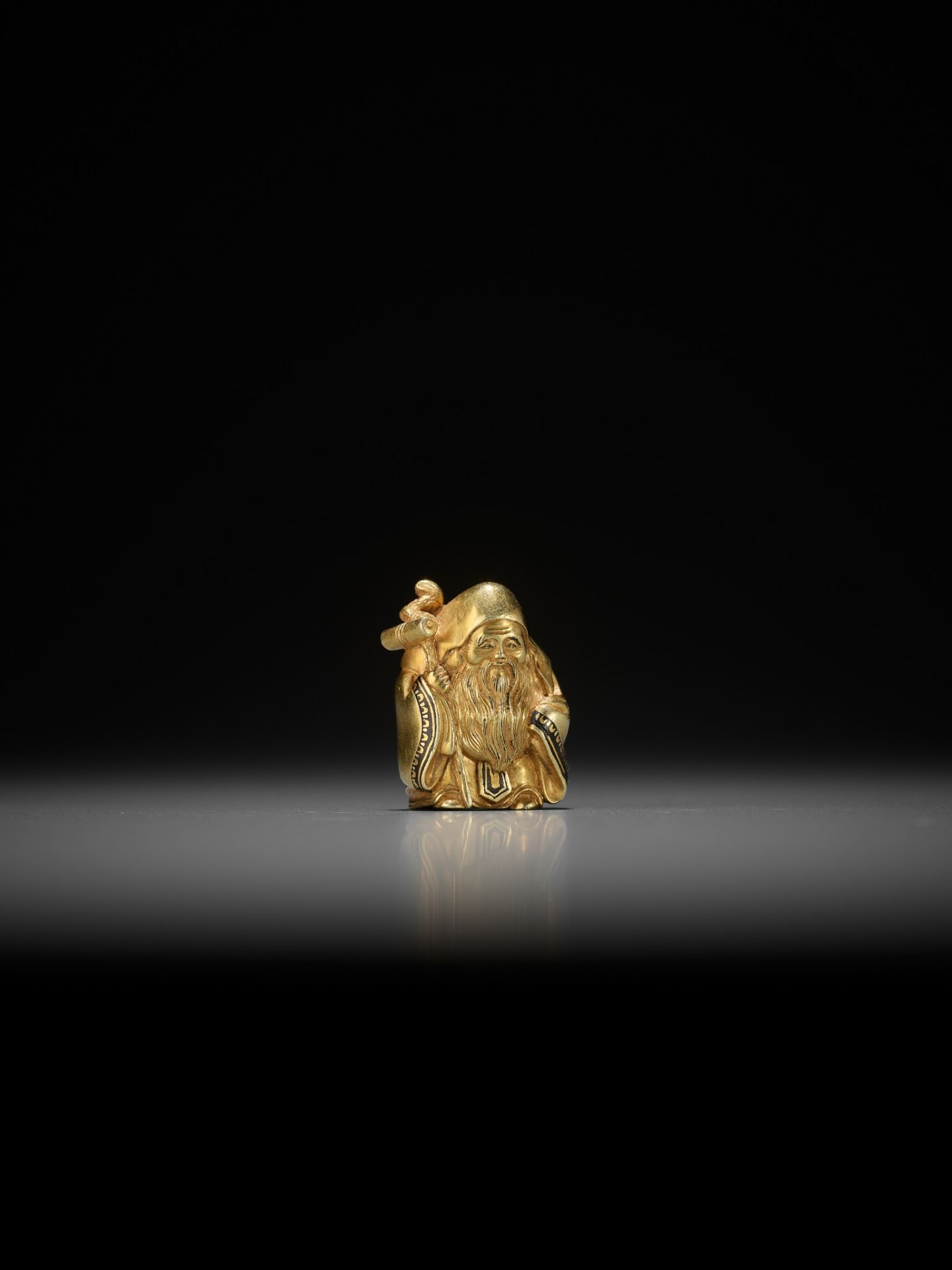 TAKACHIKA: A VERY RARE SOLID GOLD OJIME SET OF THE SEVEN LUCKY GODS (SHICHIFUKUJIN) - Bild 47 aus 61