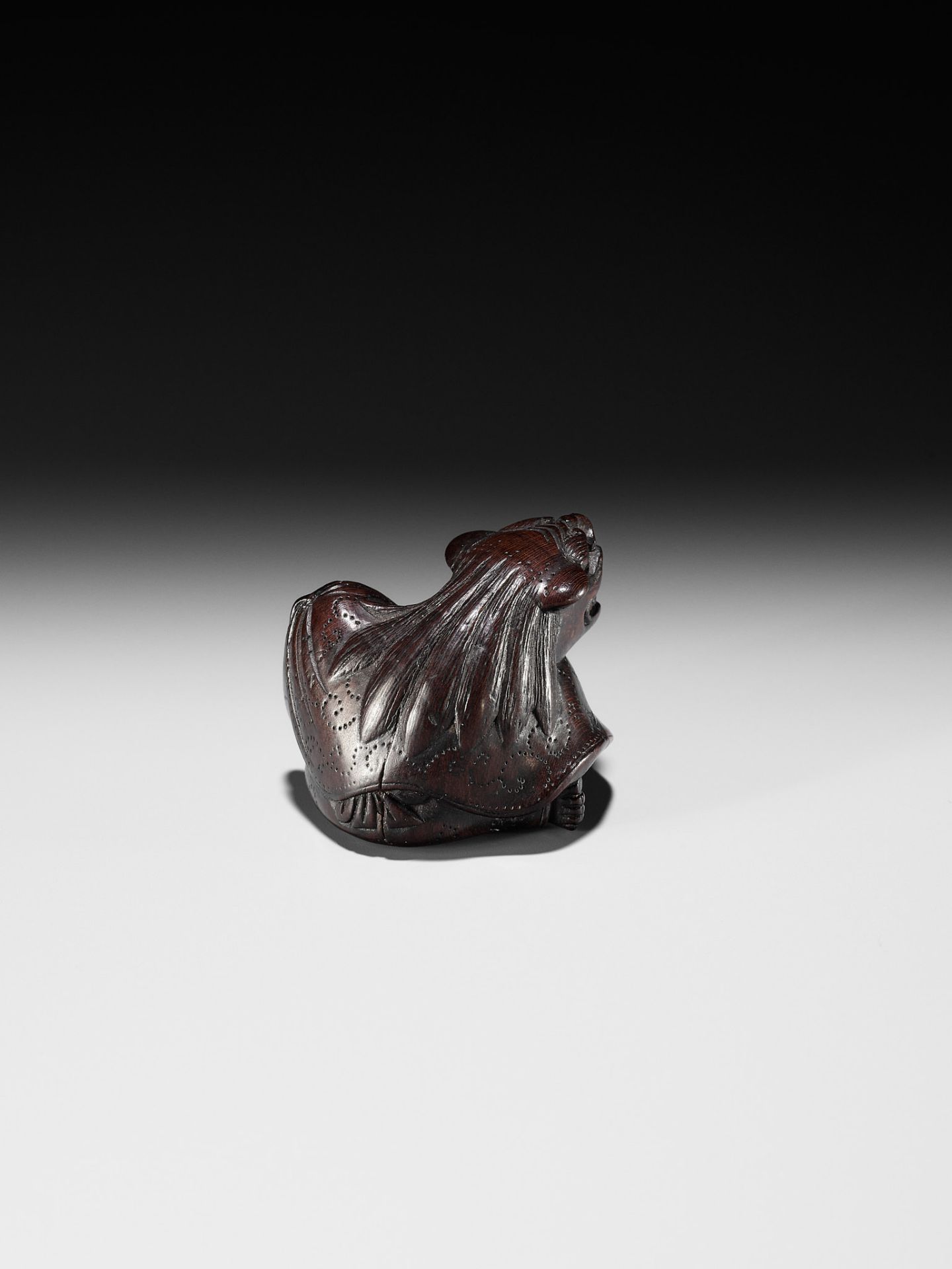 MIWA: A FINE WOOD NETSUKE OF A BOY AT SHISHIMAI - Bild 6 aus 13