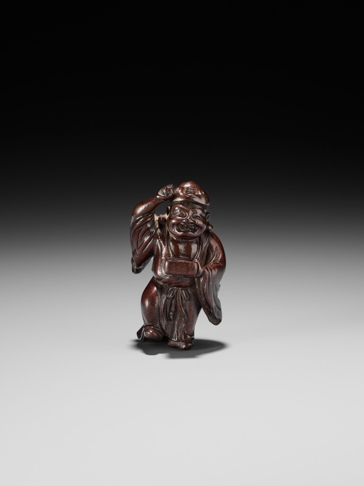 A FINE WOOD NETSUKE OF HOTEI AT SETSUBUN - Image 3 of 12