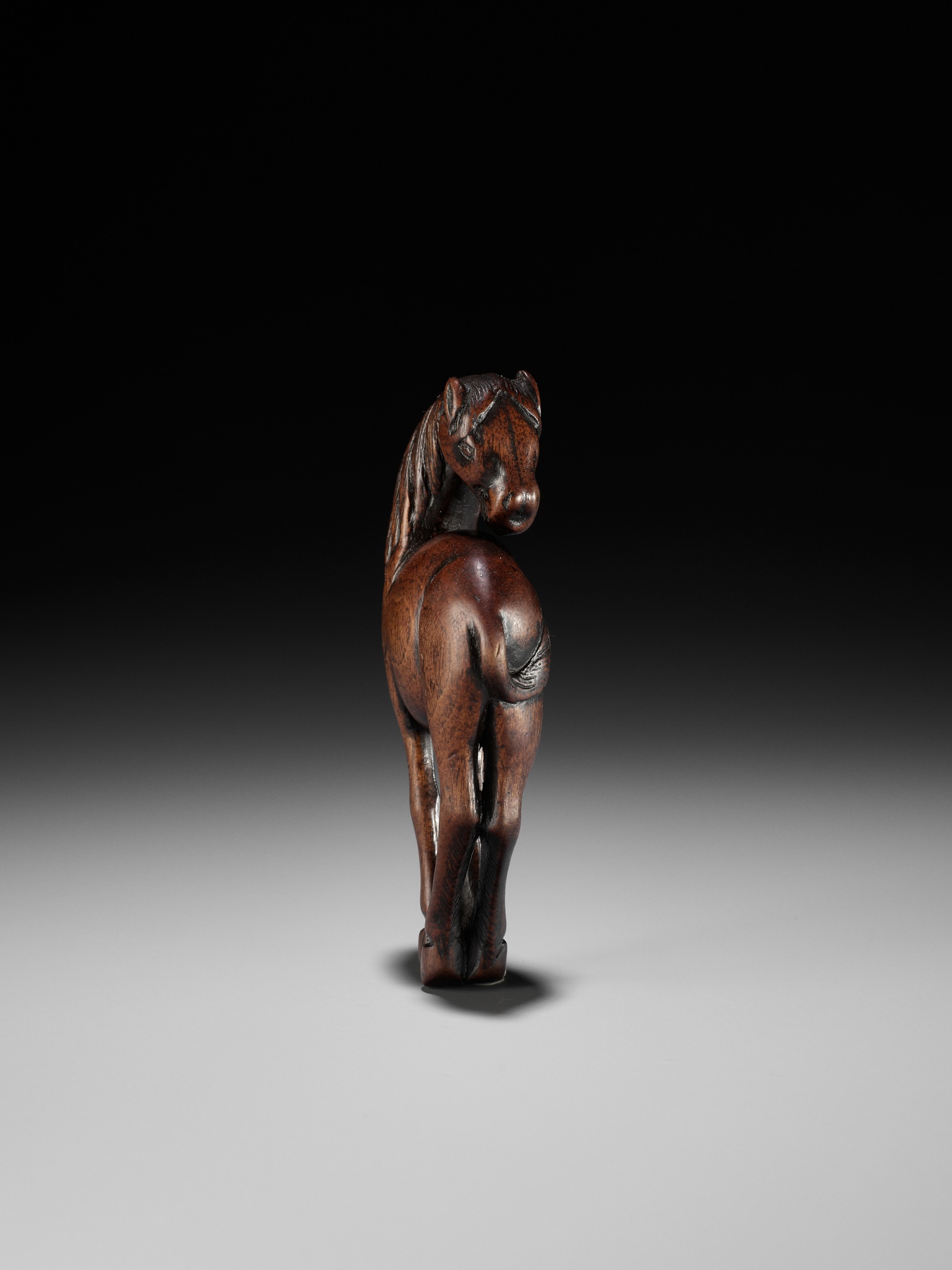 A SUPERB AND LARGE WOOD NETSUKE OF A HORSE - Image 5 of 10
