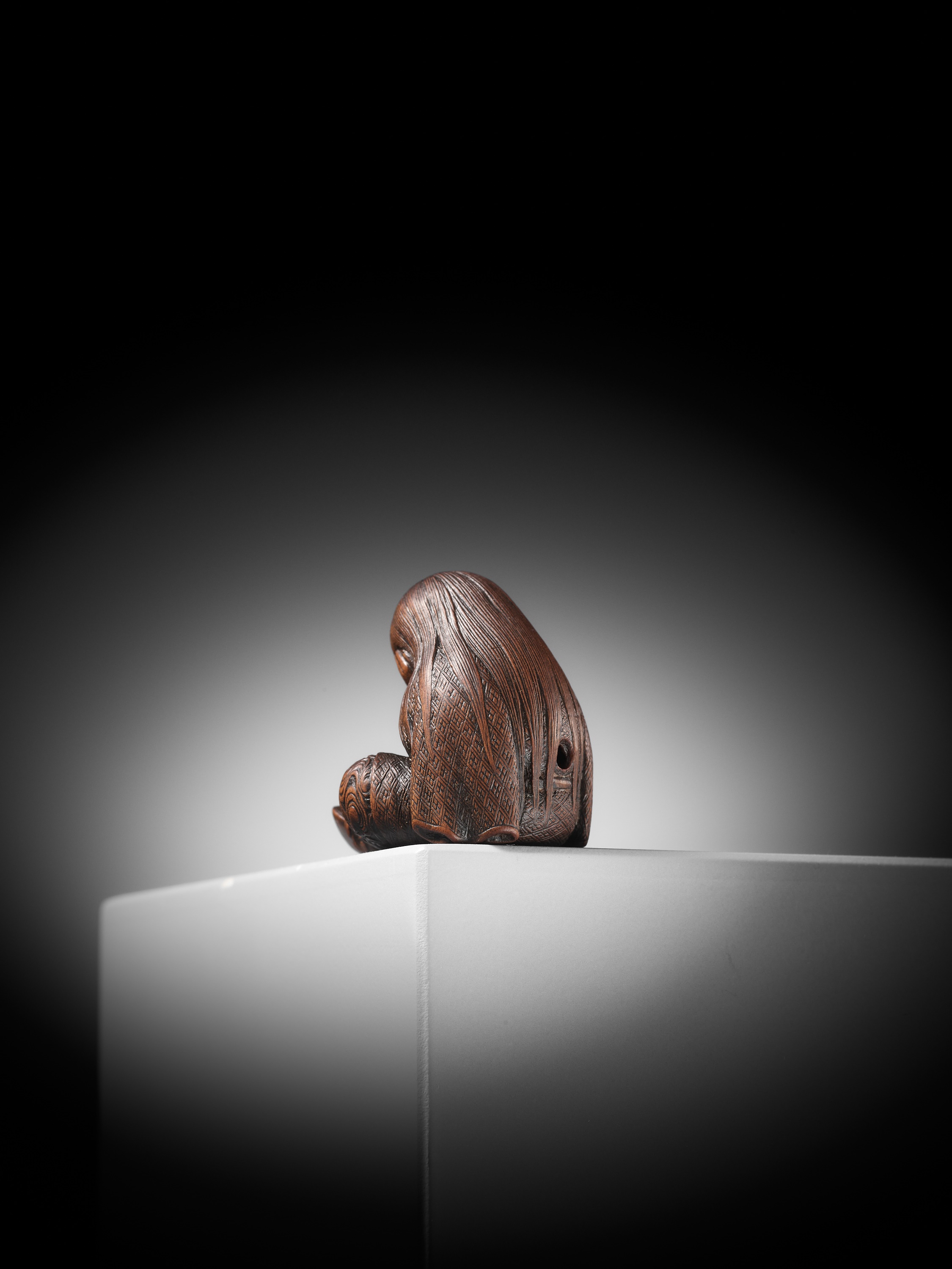 TADATOSHI: A SUPERB NAGOYA SCHOOL WOOD NETSUKE OF A SLEEPING SHOJO - Image 10 of 13