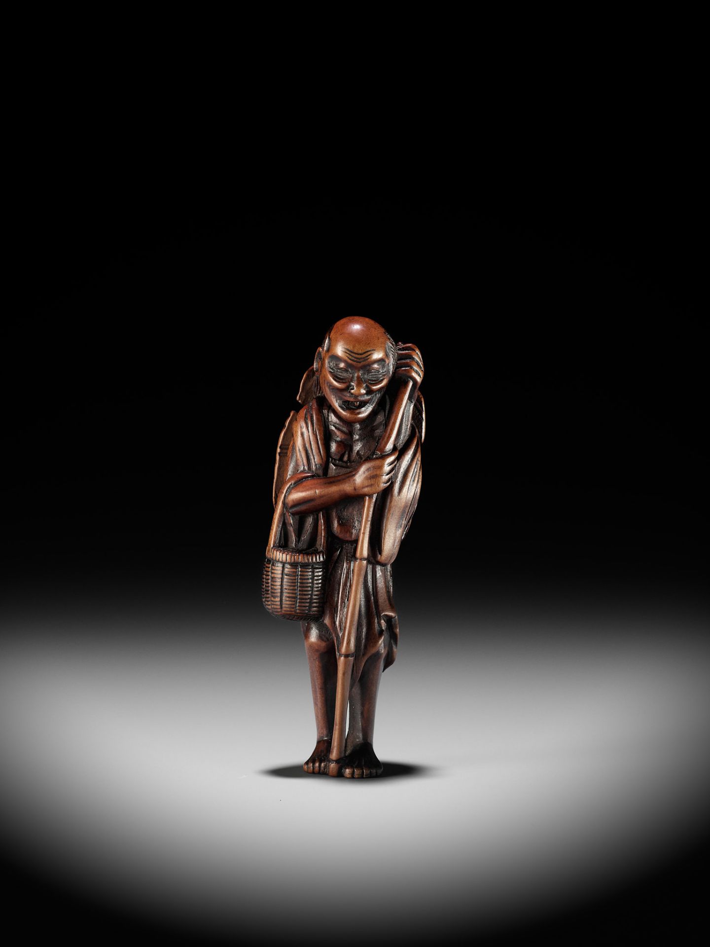 A LARGE AND RARE WOOD NETSUKE OF ONO NO KOMACHI - Image 4 of 10