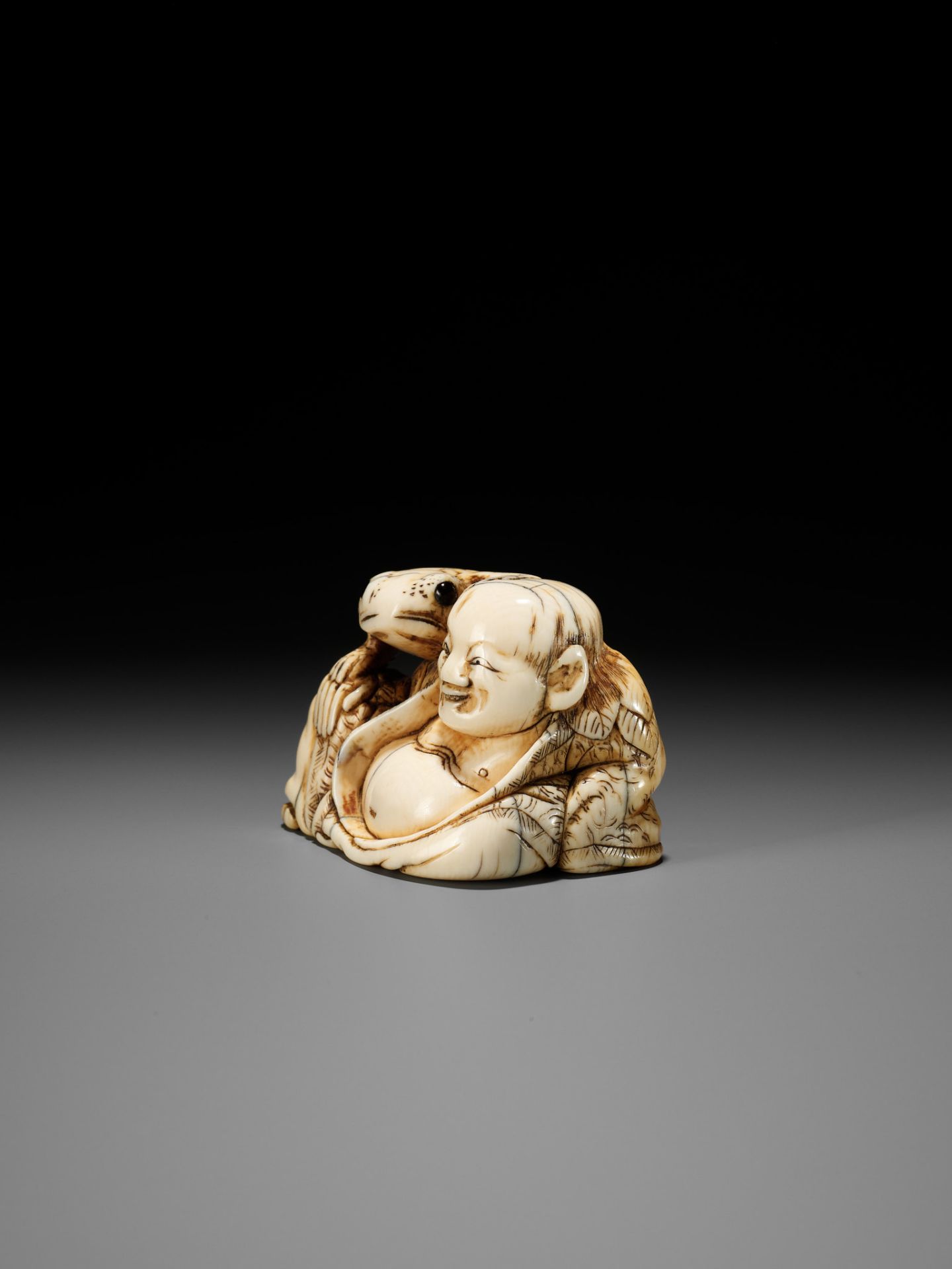 MASAMORI: A LARGE KYOTO SCHOOL IVORY NETSUKE OF GAMA SENNIN - Image 6 of 11