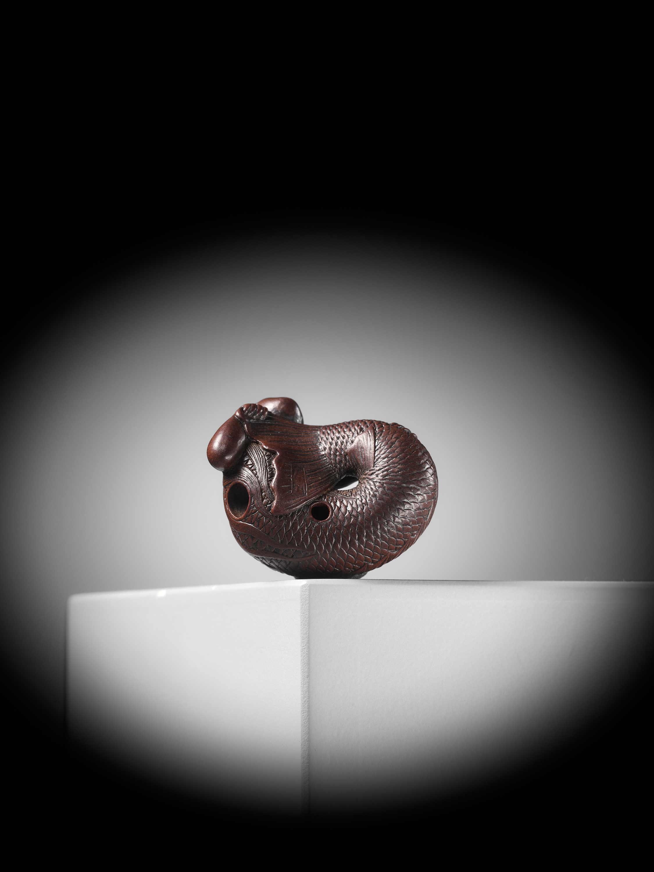 TADATOSHI: A SUPERB NAGOYA SCHOOL WOOD NETSUKE OF A NINGYO (MERMAID) - Image 3 of 14