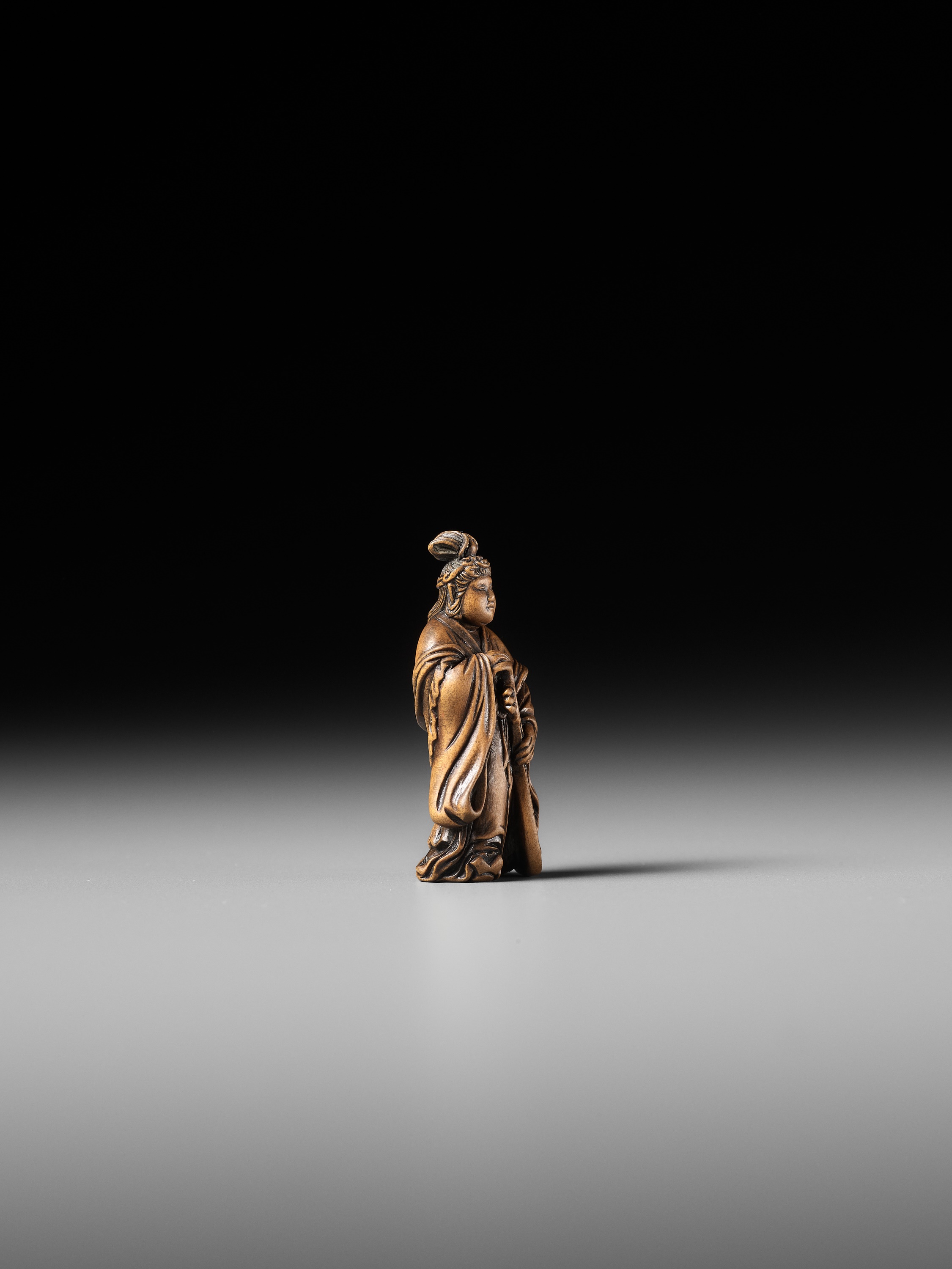 SETTEI: A VERY FINE MINIATURE WOOD NETSUKE OF BENTEN HOLDING A BIWA - Image 11 of 14