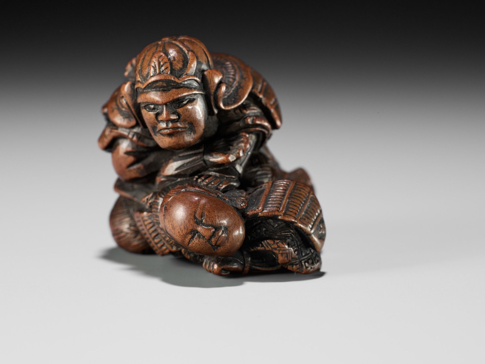 MASATOSHI: A RARE WOOD NETSUKE OF KUMAGAI NAOZANE AND TAIRA ATSUMORI IN COMBAT - Bild 4 aus 15