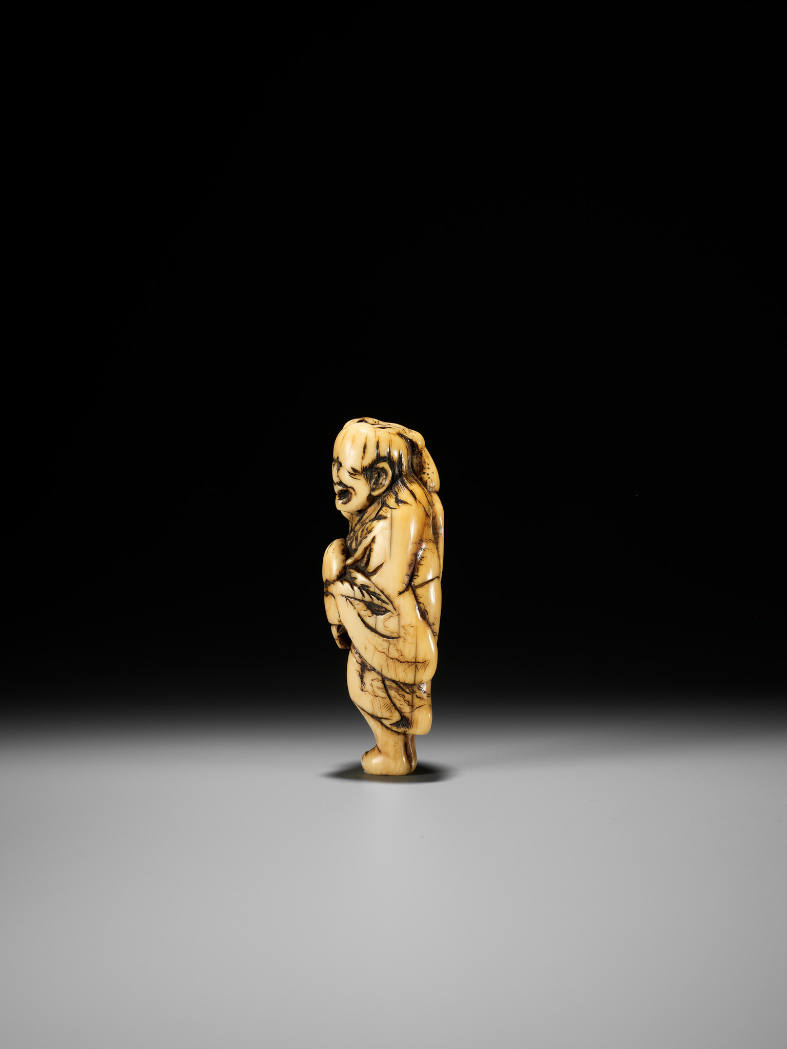 MASAMORI: A GOOD KYOTO SCHOOL IVORY NETSUKE OF GAMA SENNIN - Image 7 of 14