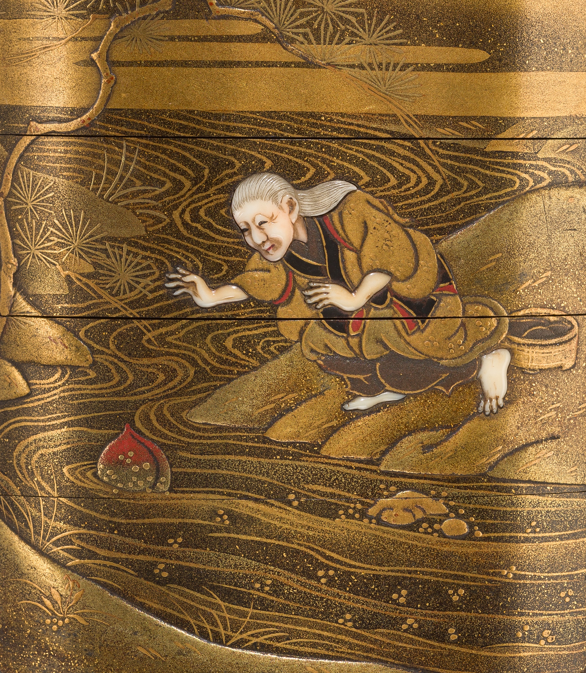 SHOKASAI: A FINE INLAID GOLD LACQUER FOUR-CASE INRO - Image 6 of 7