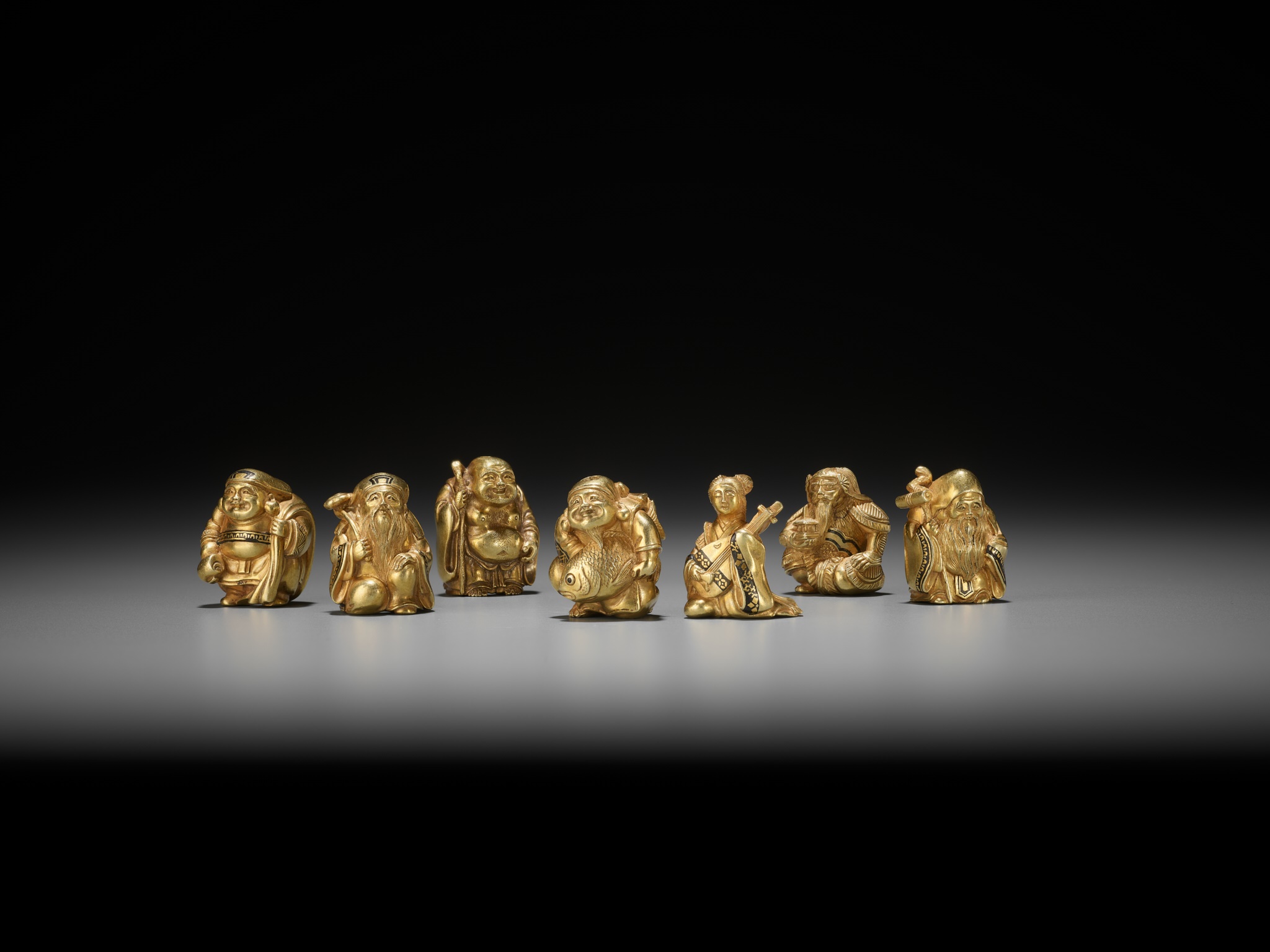 TAKACHIKA: A VERY RARE SOLID GOLD OJIME SET OF THE SEVEN LUCKY GODS (SHICHIFUKUJIN) - Image 12 of 61