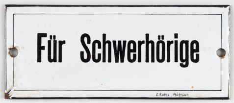 FÜR SCHWERHÖRIGE