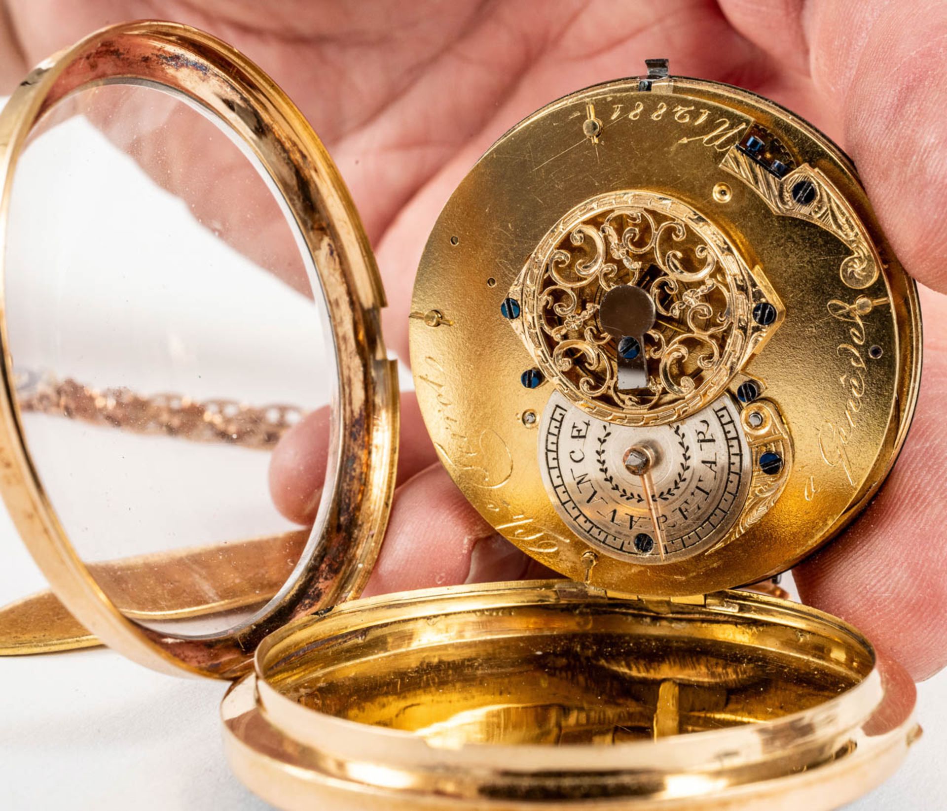 EMAILLIERTE GÜRTELKETTEN-UHR IM STIL LOUIS XVI - Bild 5 aus 6