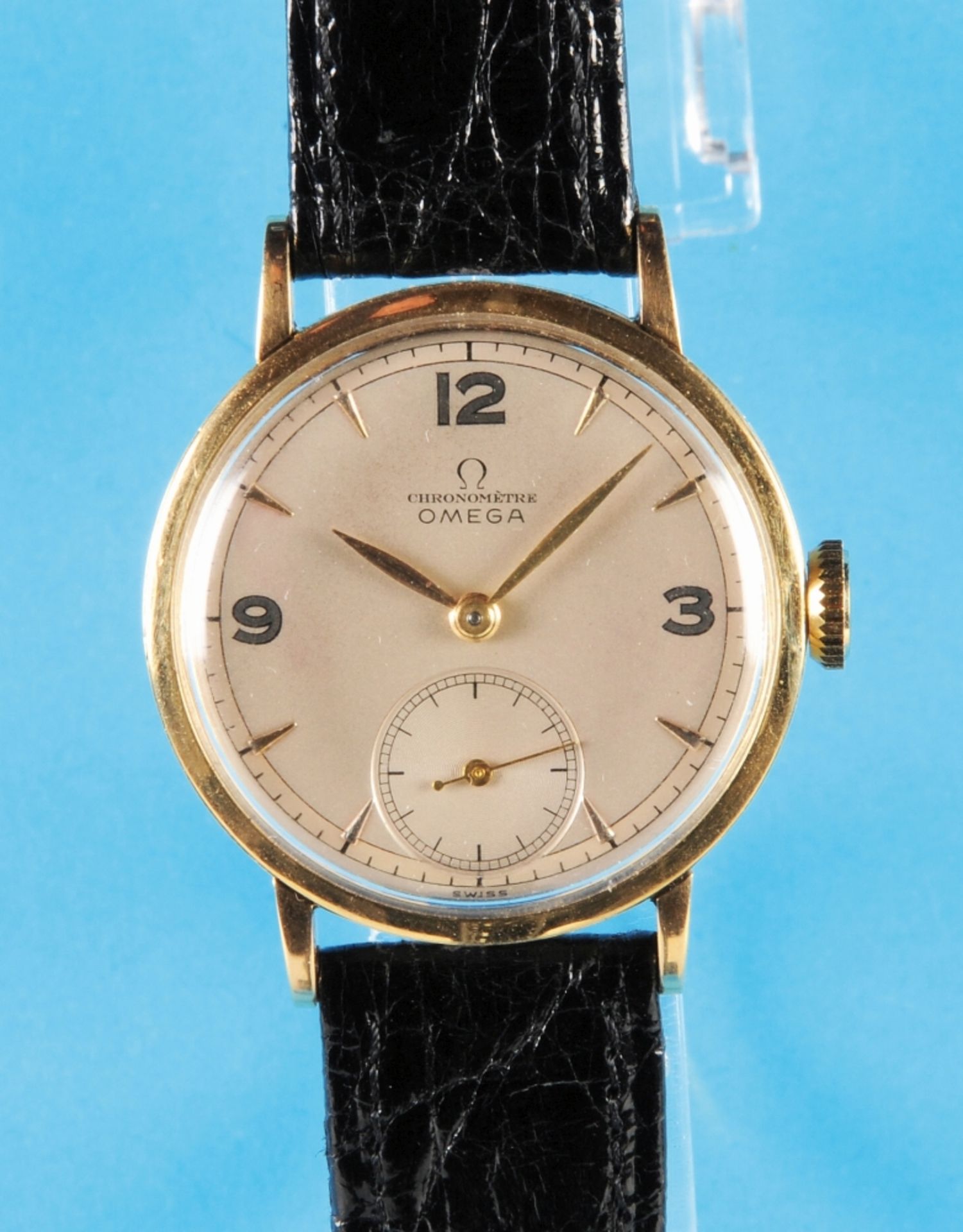 Omega Chronometer Gold Wristwatch with Small Seconds, cal. 30T2 Rg., ca. 1945, 18 ct. yellow gold ca