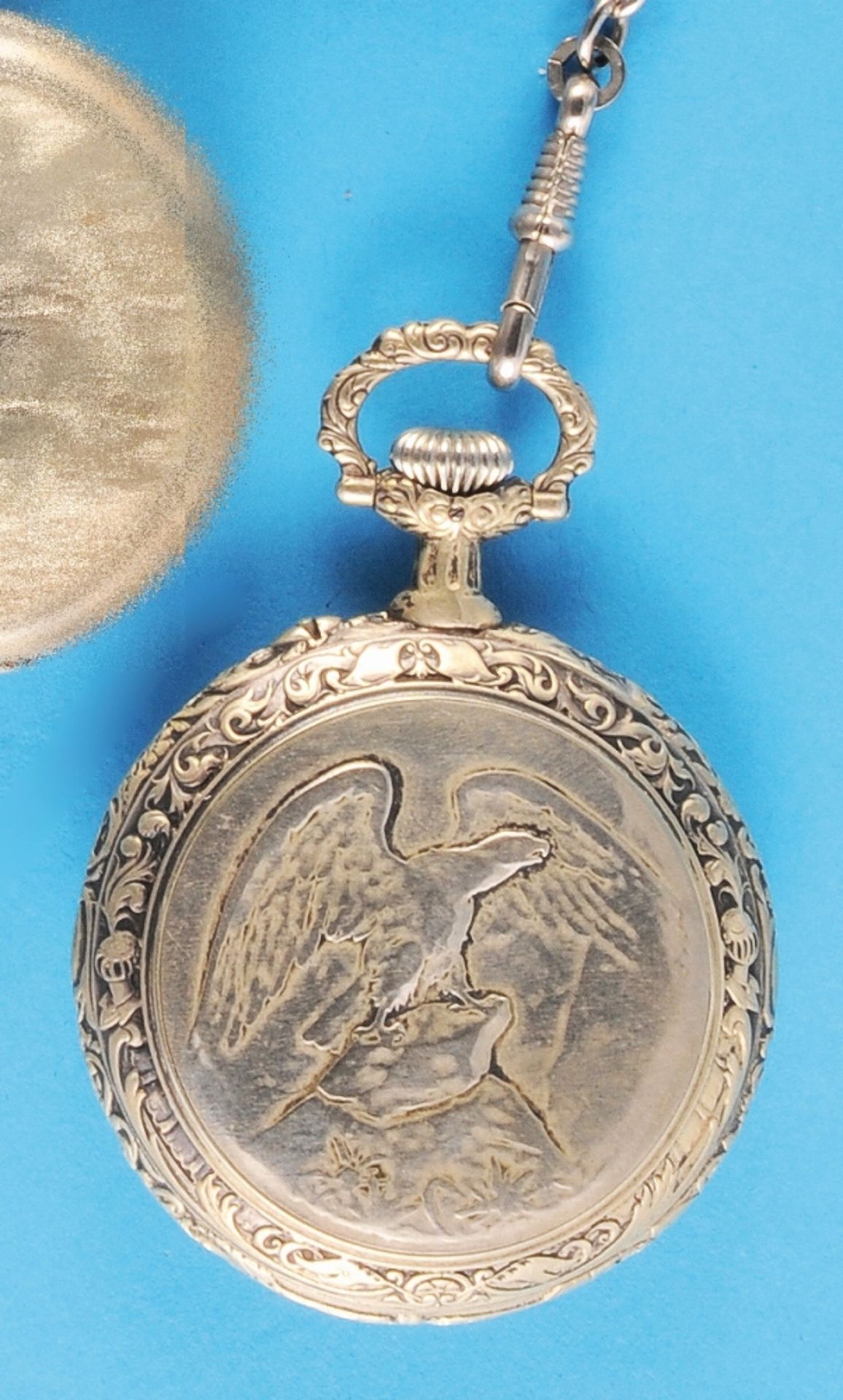 Longines, motif pocket watch with depiction of an eagle, silver-plated case with eagle in relief on - Bild 3 aus 3