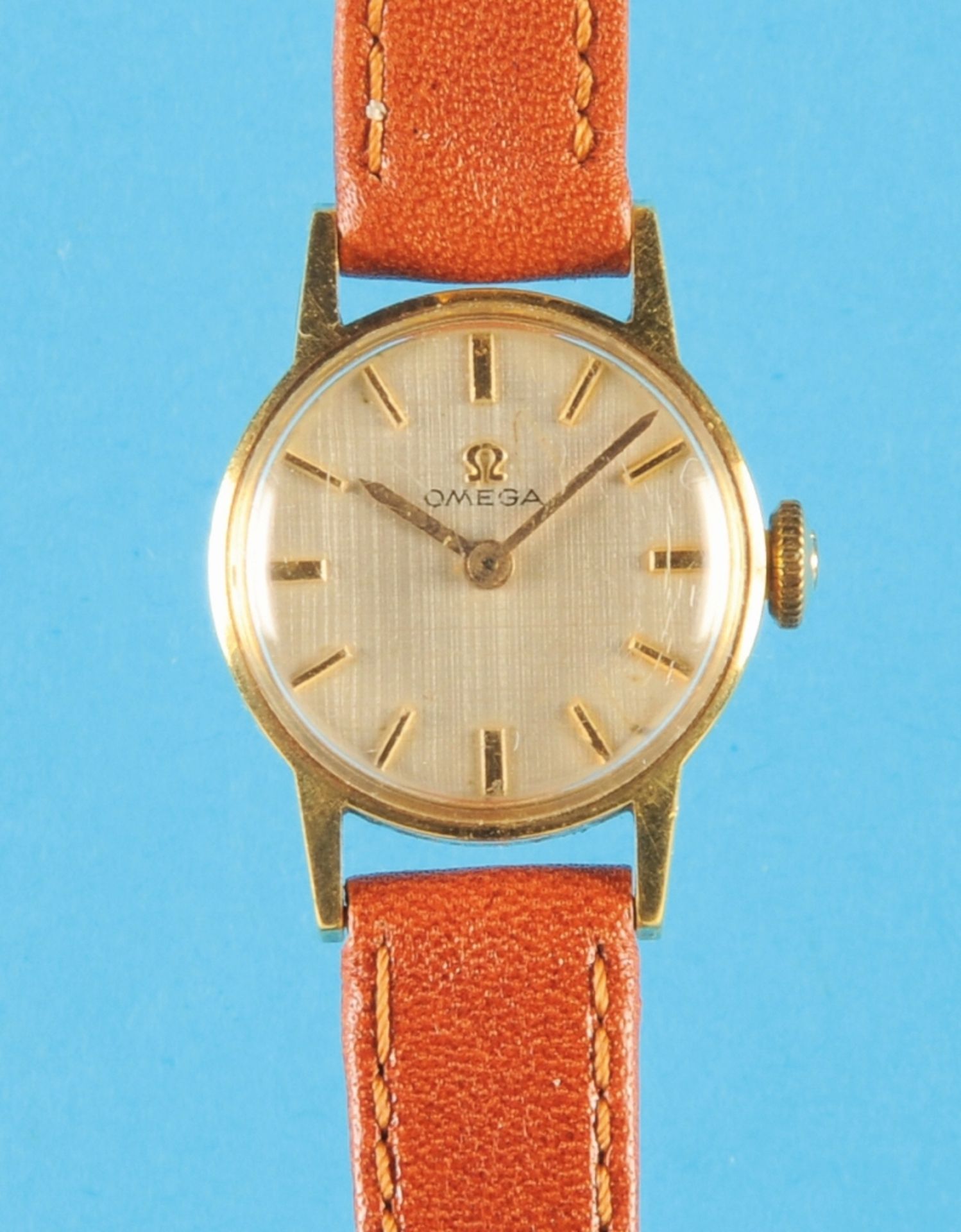 Omega 18 ct. women's gold wristwatch, cal. 620, ca. 1961, gilt Dial with gold-plated hour markers,