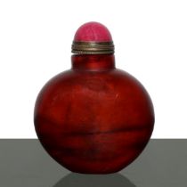 Chinese amber snuff bottle