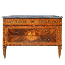 Maggiolini-style neoclassical rosewood chest of drawers, 18th/19th century