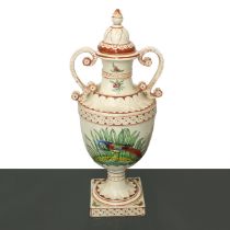 Potiche in Venetian ceramic decorated with eighteenth-century motifs and painted with Bird of Paradi