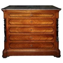 Chest of drawers with five drawers in mahogany wood., nineteenth century