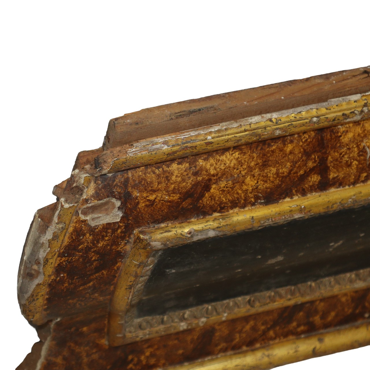 Pair of lacquered and gilded wooden fragments, Late 18th century - Image 5 of 7