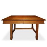 Extendable rectangular table in oak wood