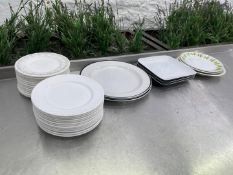 30no. Approx Porcelain Plates Various Sizes & Styles