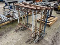 4no. Adjustable Steel Builders Trestles Approx. 1m