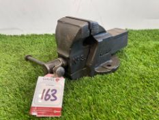 Record No3 Bench Vice, Please Note: No VAT on Hammer Price