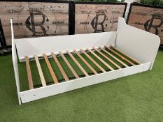 Timber Single Bed Frame 950 x 1940 x 400mm Please Note; Fittings Not Included