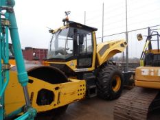 Salvage Water Damaged 2019 Bomag DW219DH Roller, Hours: 6259. The machine has been submerged in