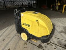 Karcher HDS 7/9-4M Commercial Hot Water Pressure Washer, lance not present.
