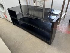 Glass 3 Shelf TV and Multimedia Stand - 1140 x 470 mm. Please Note: There is NO VAT on the Hammer