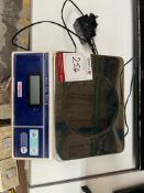 Weighstation Electric Scales. Please Note: There is NO VAT on the Hammer Price of this Lot.