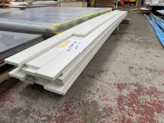 22no. Lengths White Laminated Skirting - 3000 x 100 x 15 mm. Please Note: There is NO VAT on the