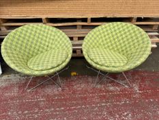 2no. Upholstered Modern Style Scoop Chairs with Metal Frame and Cushion. Please Note: There is NO