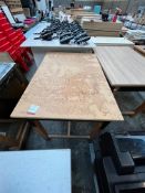 Work Bench 800 x 1200 mm. Please Note: There is NO VAT on the Hammer Price of this Lot.