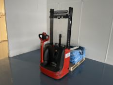 2012 Linde L10 Battery Electric Stacker Truck 1000kg Max Capacity