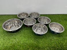 7no. Classic Posh Paws Dog Bowls Sizes & Styles Vary. PLEASE NOTE: Collections by Appointment Only
