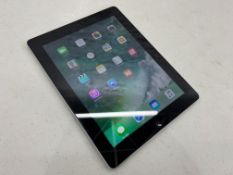 Apple iPad, 4th Generation, WI-FI Only, 16GB Storage, Serial Number: DMPMDDNL6F182, iPad Wiped &