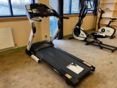 York Fitness Perform 220 Treadmill, 240v. Please Note: Auction Location - Bay Studios, Fabian Way,