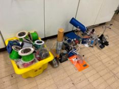 Quantity of Science Laboratory Sundries as Lotted. Please Note: Auction Location - Bay Studios,