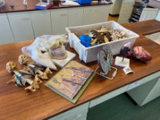 Quantity of Education Model Organs & Skeletons as Lotted. Please Note: Auction Location - Bay