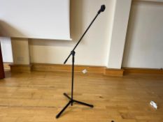 Shure Freestanding Microphone Stand. Please Note: Auction Location - Bay Studios, Fabian Way,