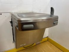 Oasis International Stainless Steel Wall Mounted Water Fountain, RRP £994.80 Including VAT. This Lot